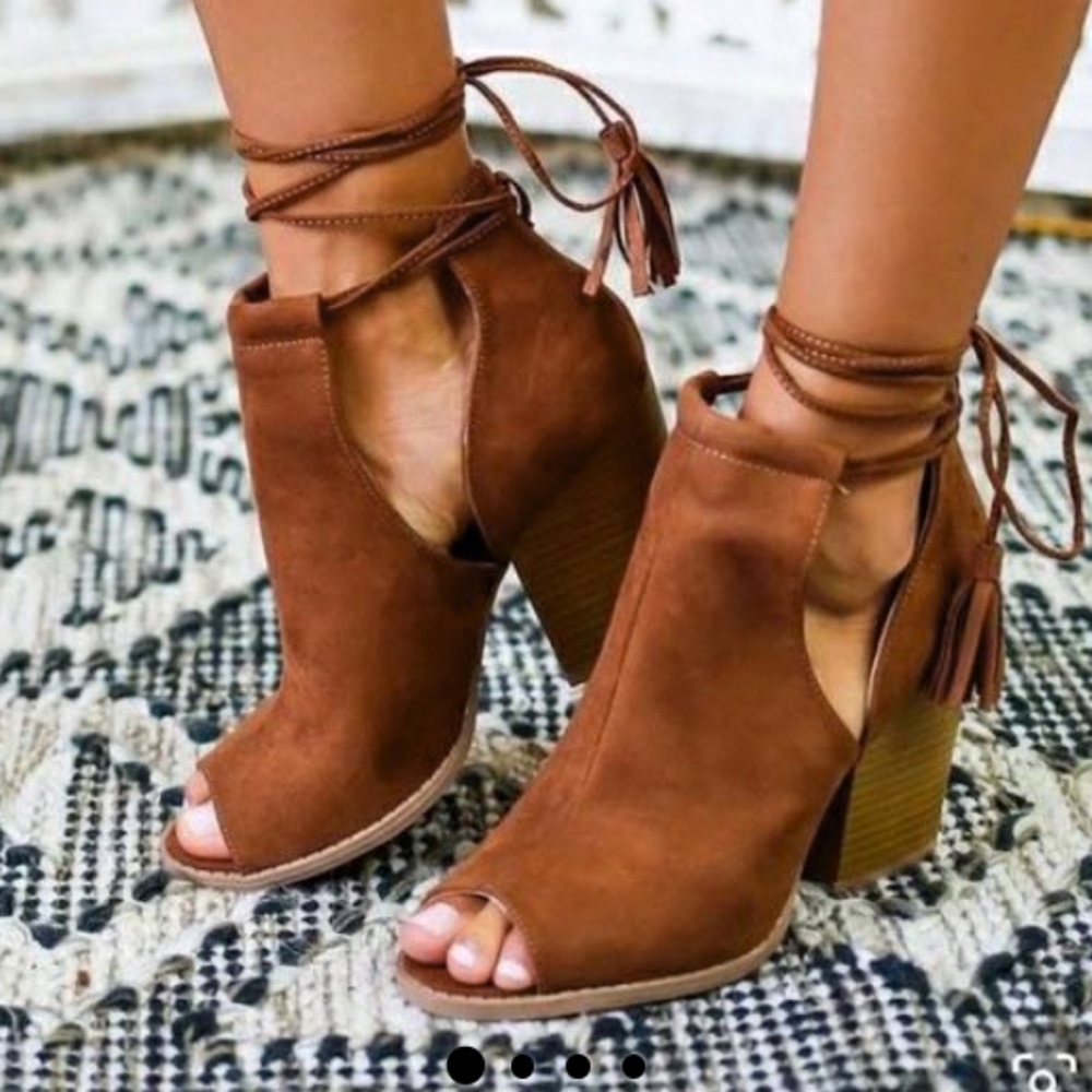 (NWOT) Qupid brown open toe boho wrap booties - Picture 1 of 11